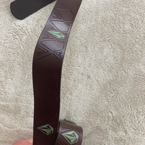Volcom Stone Brown Leather Belt Aqua Logo Small - Picture 7 of 8